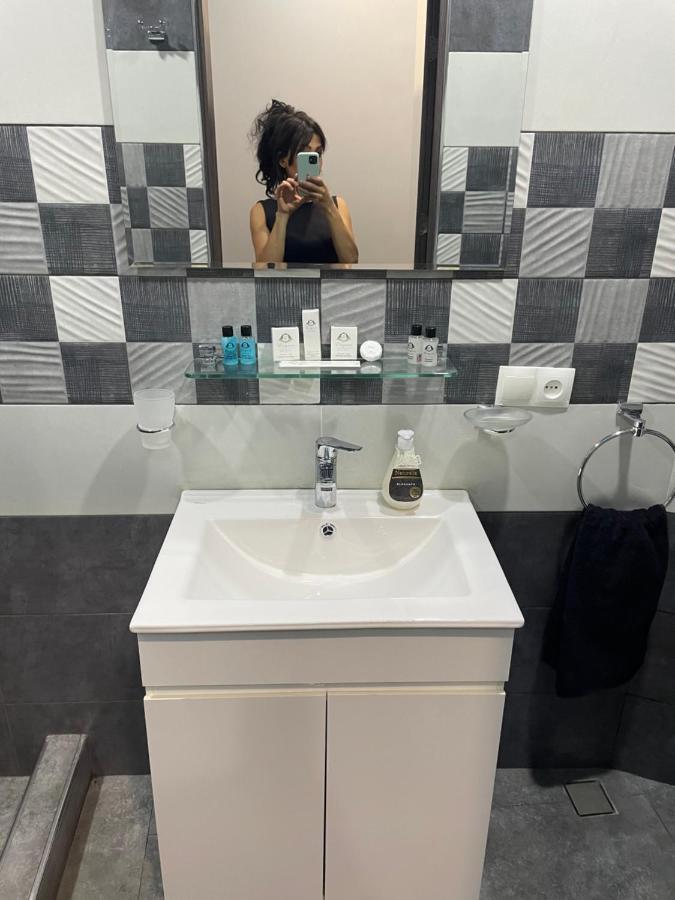 Comfortable Apartment Комфортные Апартаменты Self Check In Jerevan Eksteriør billede